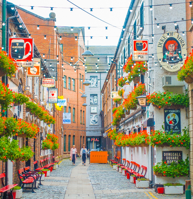 Why you should visit what to do belfast ireland 01